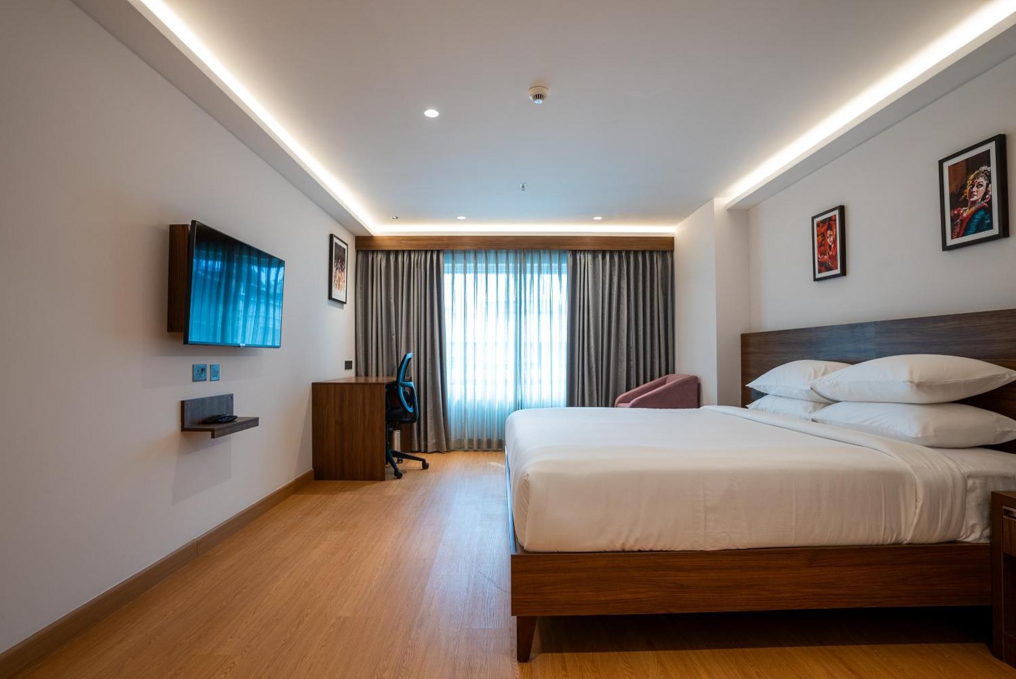 Lilac Hotel Guruvāyūr Extérieur photo