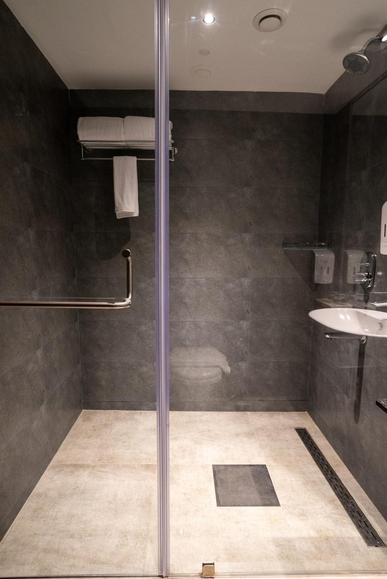 Lilac Hotel Guruvāyūr Chambre photo