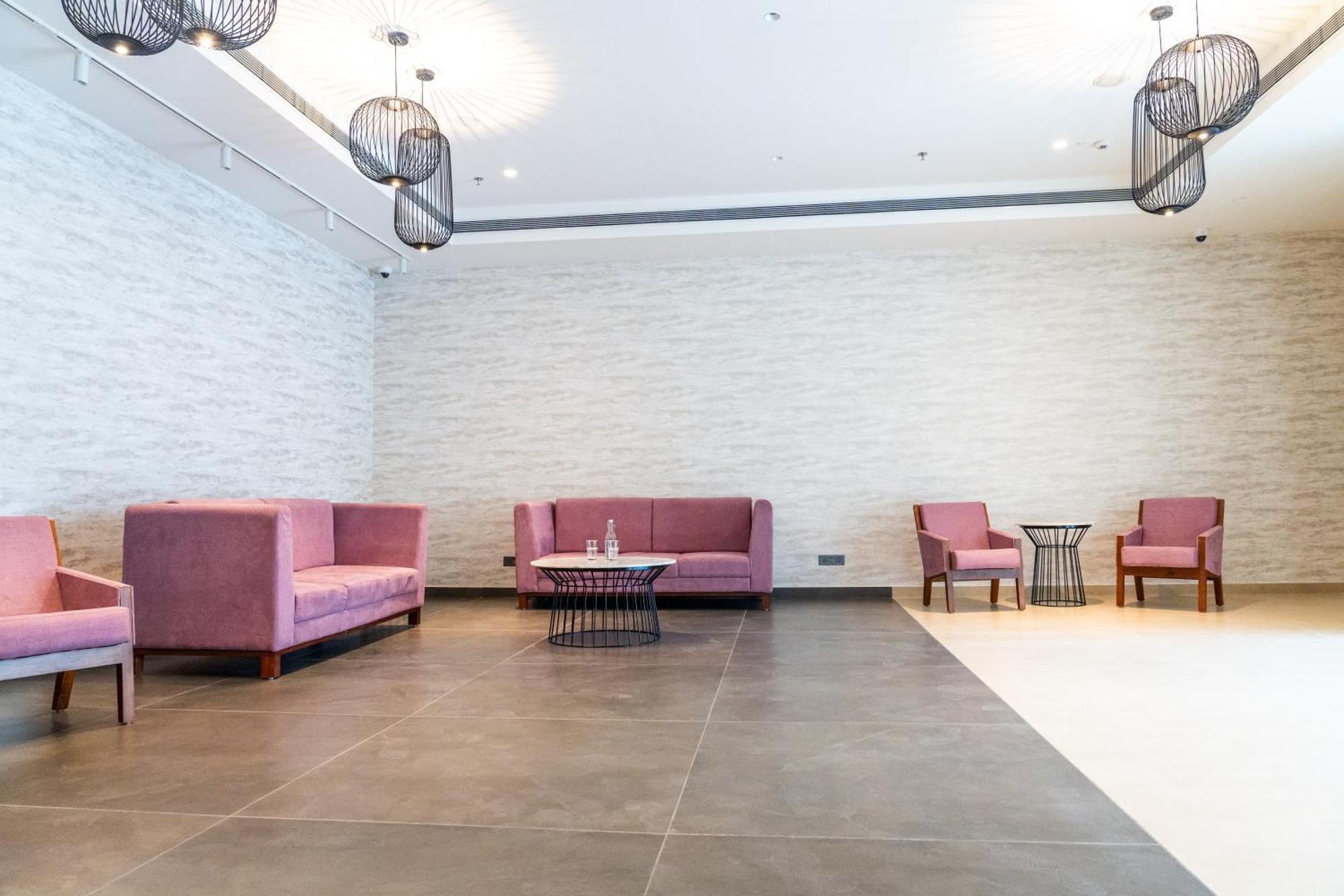 Lilac Hotel Guruvāyūr Extérieur photo
